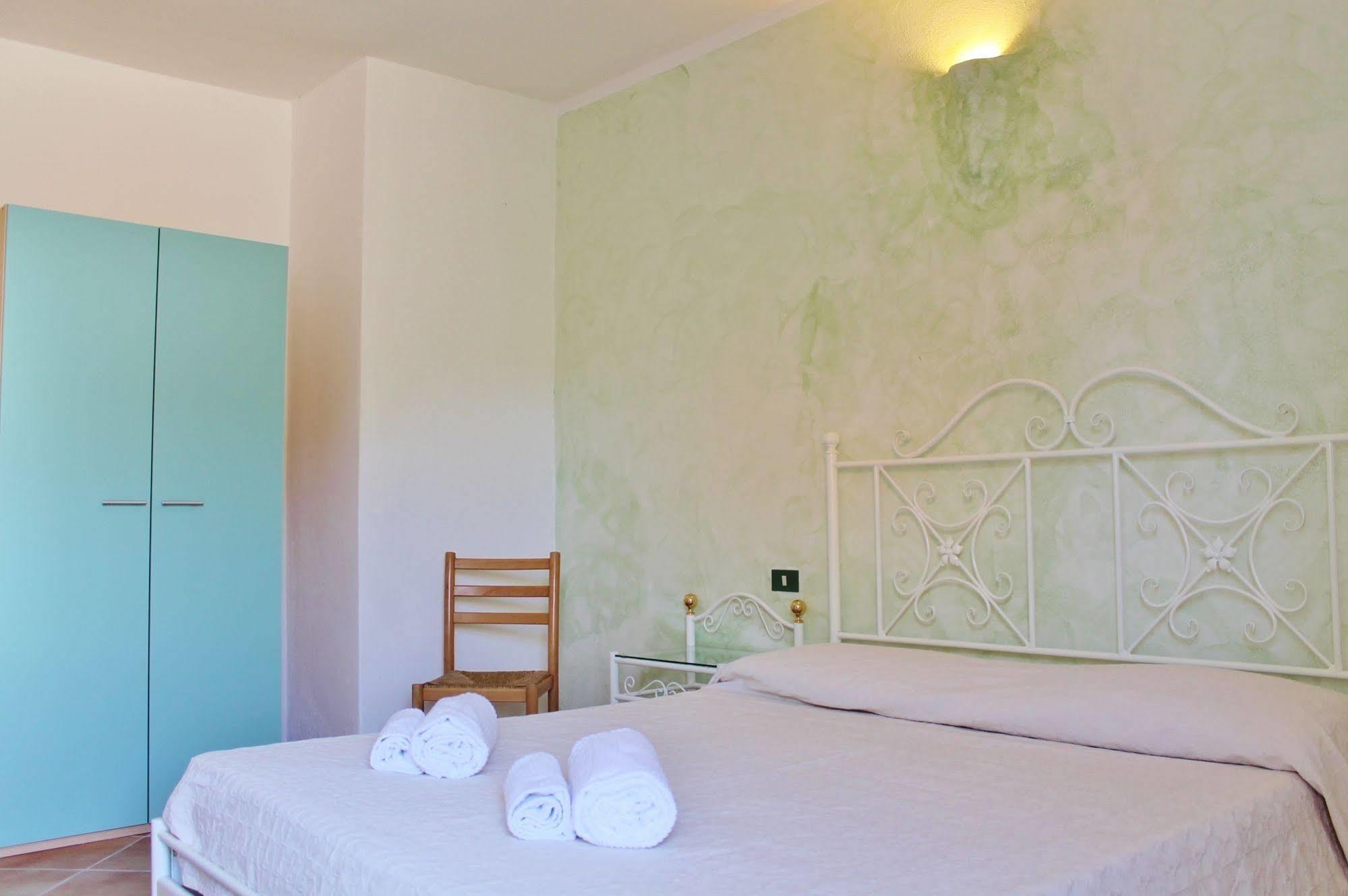 Residence Blue Corner Porto Pollo Palau Exterior foto